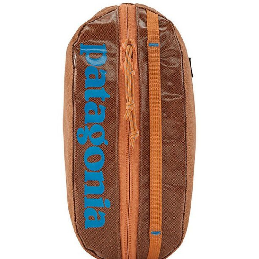 Packing Organisers * | Patagonia Black Hole Cube S Brown/Umbr