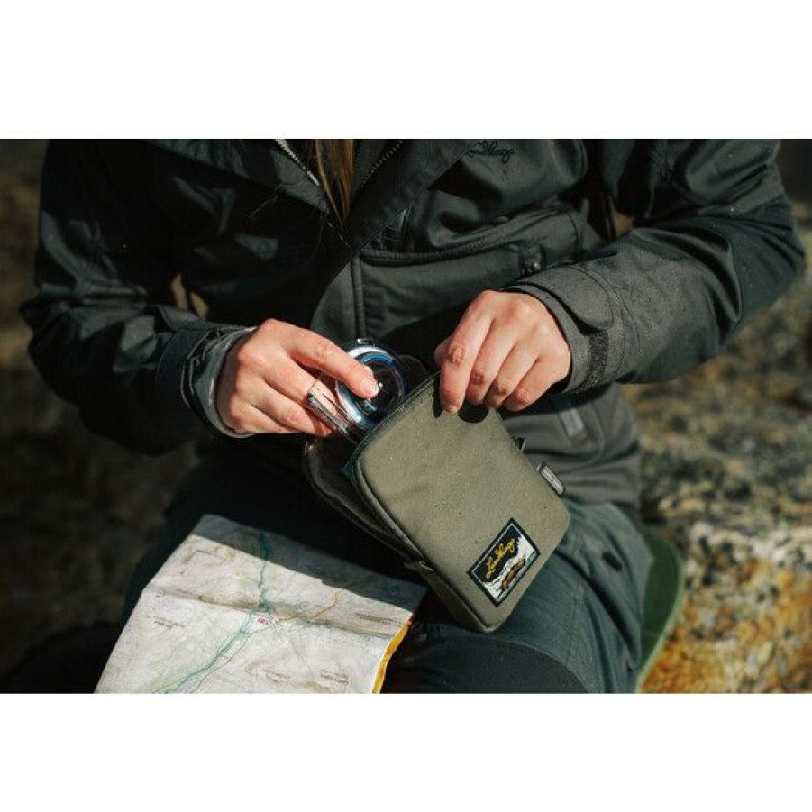 Organizer * | Lundhags Padded Pouch Forest Green